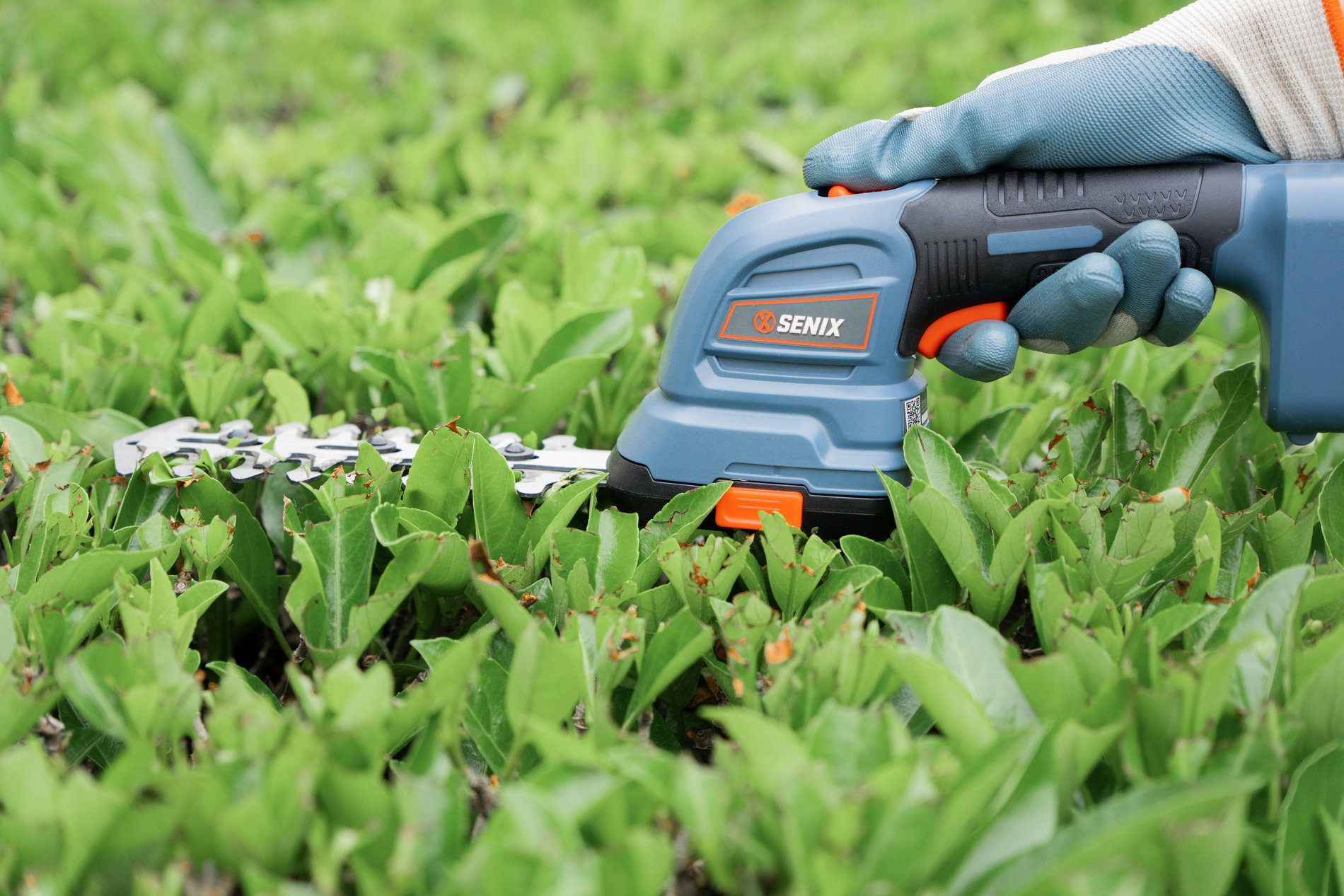 Садовые ножницы-кусторез аккумуляторные 7.2В, 96 мм/150 мм