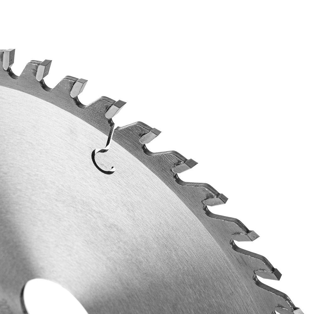 Пильный диск по дереву 210 x 32/30 x 48Т Gross (73328)