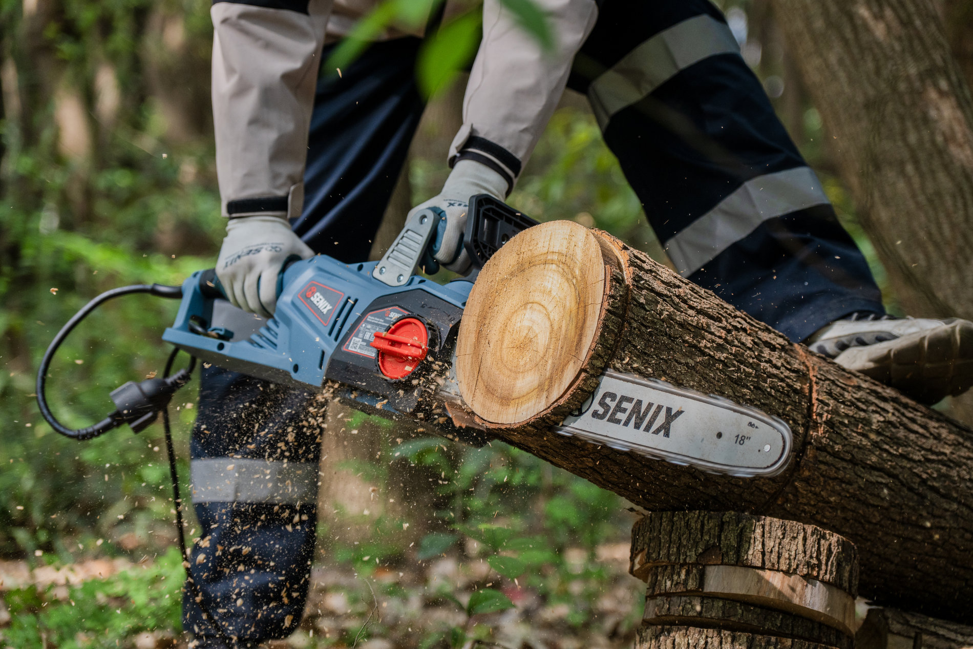 Электрическая цепная продольное исполнение пила 2400Вт, 47,5 (18)