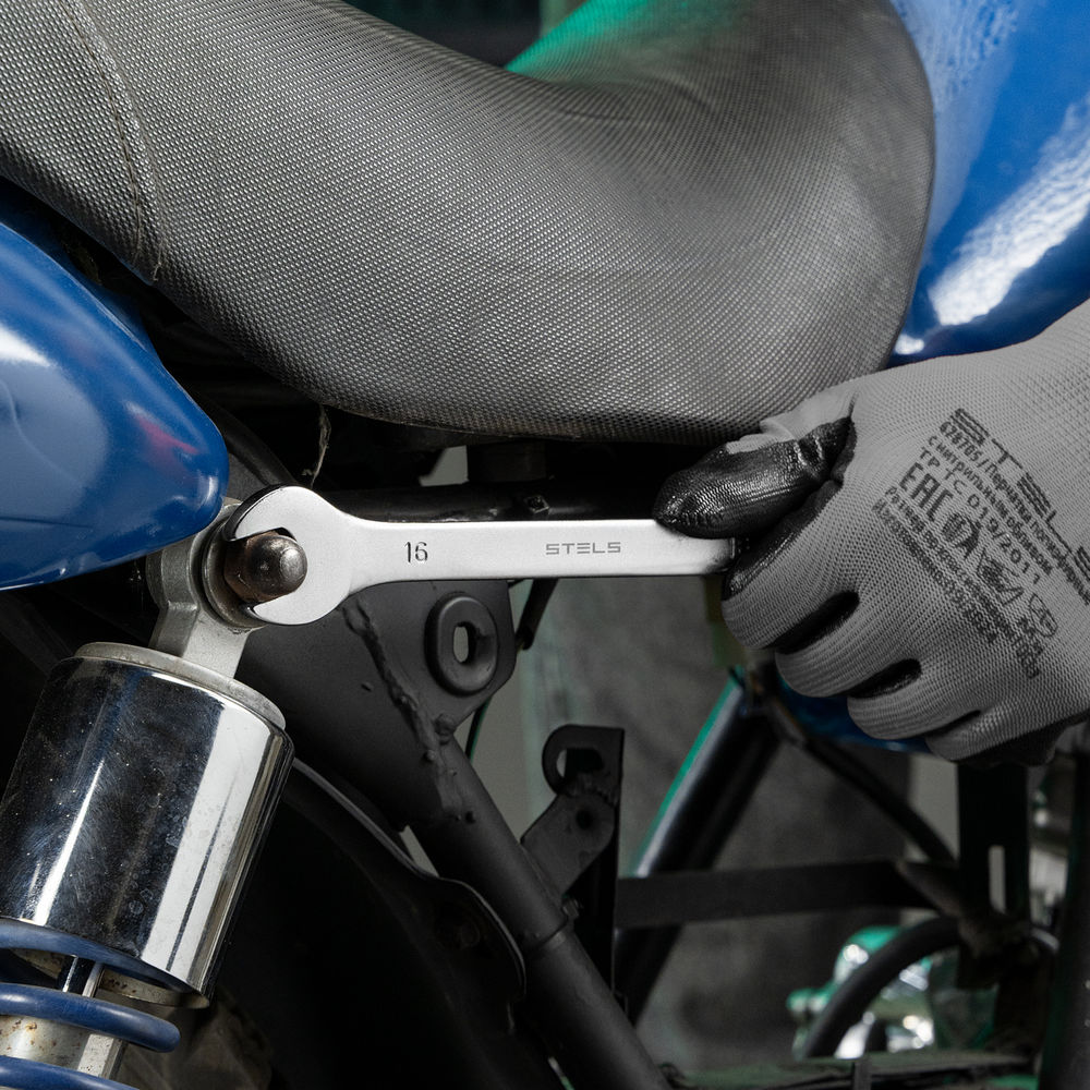 Ключ комбинированный, 16 мм, CrV, матовый хром Stels