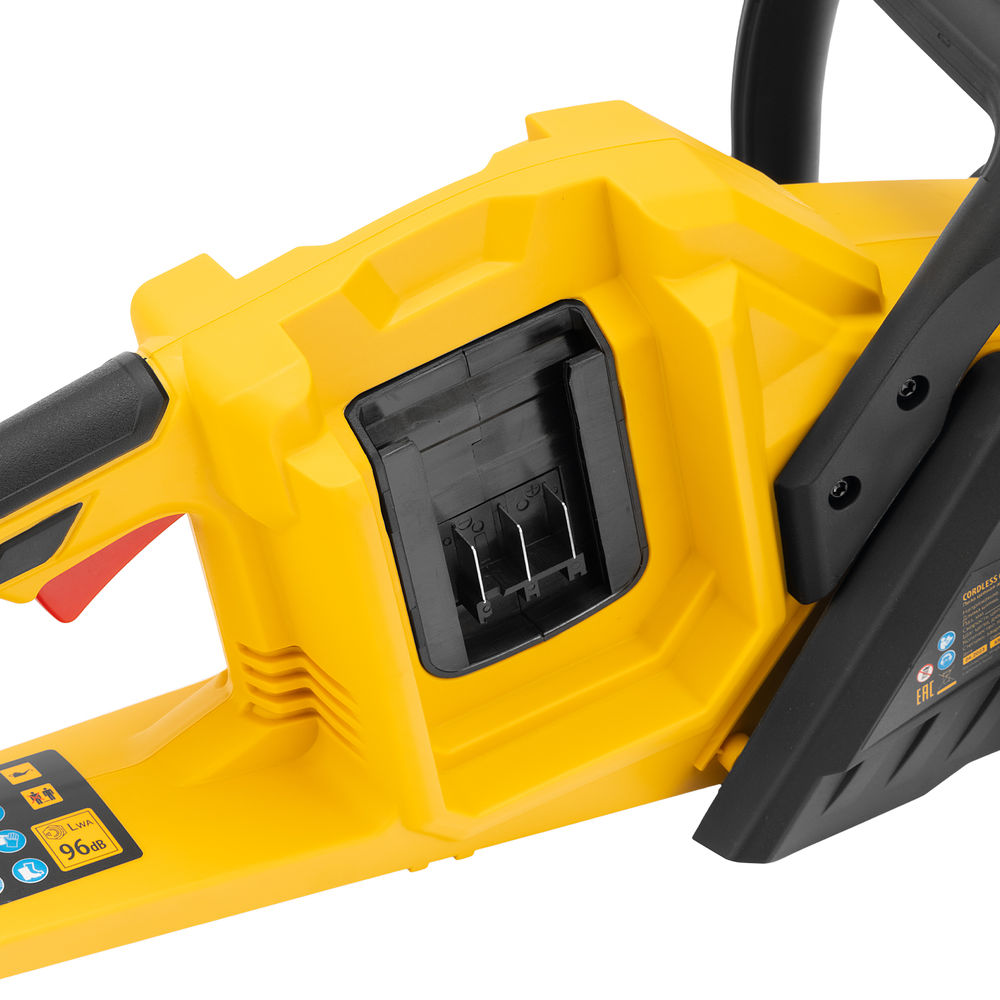 Цепная пила аккумуляторная бесщеточная RCS400-36, Li-ion, 36 В, 4 Ач, шина 400 мм Denzel (58610)