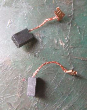 Щетка графитовая (N000-025-342)