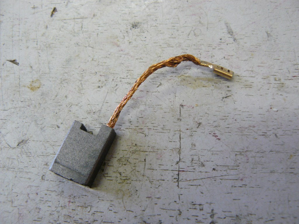 Щетка графитовая (U503-236-044-W)