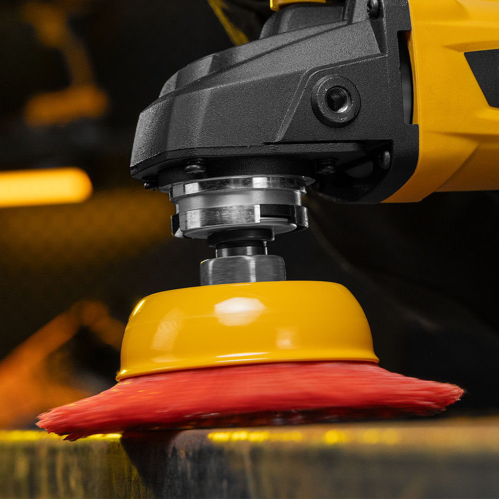 Щетка для УШМ, 100 мм, Чашка, нейлоновая щетина, М14 Denzel (74469)