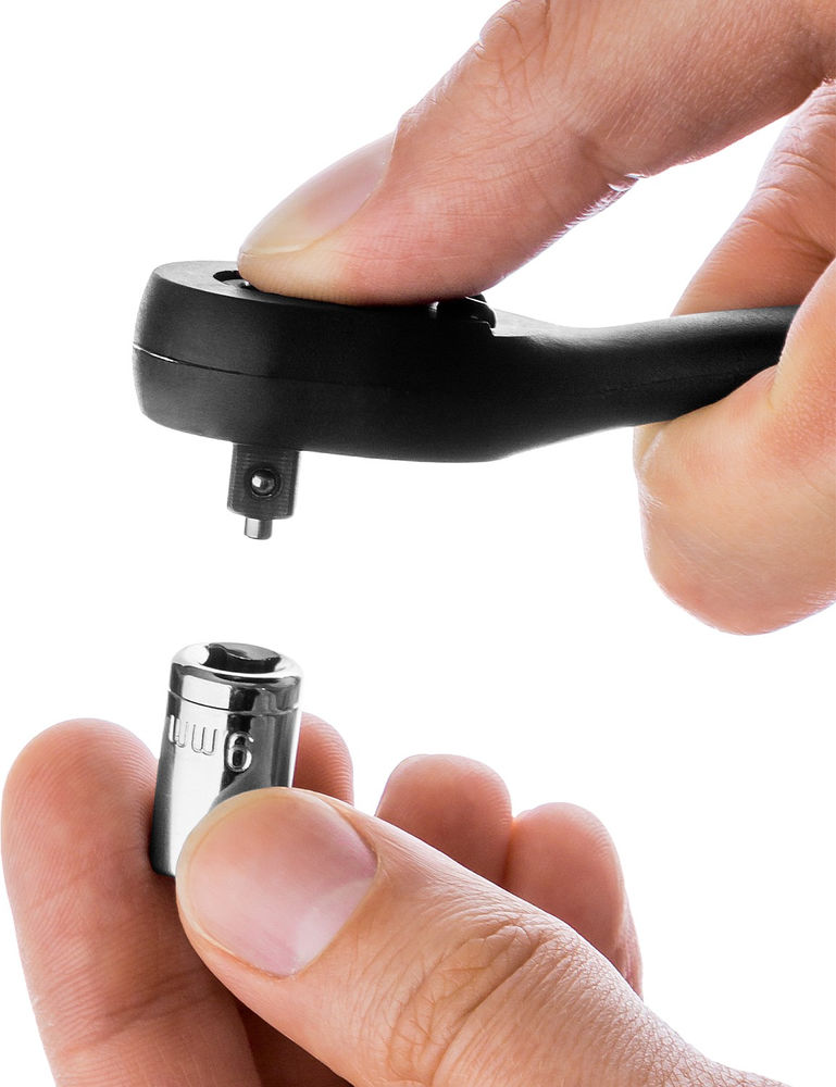 Трещотка 1/4, 72 зубца, пластиковое покрытие для торцовых головок KRAFTOOL 27796-1/4