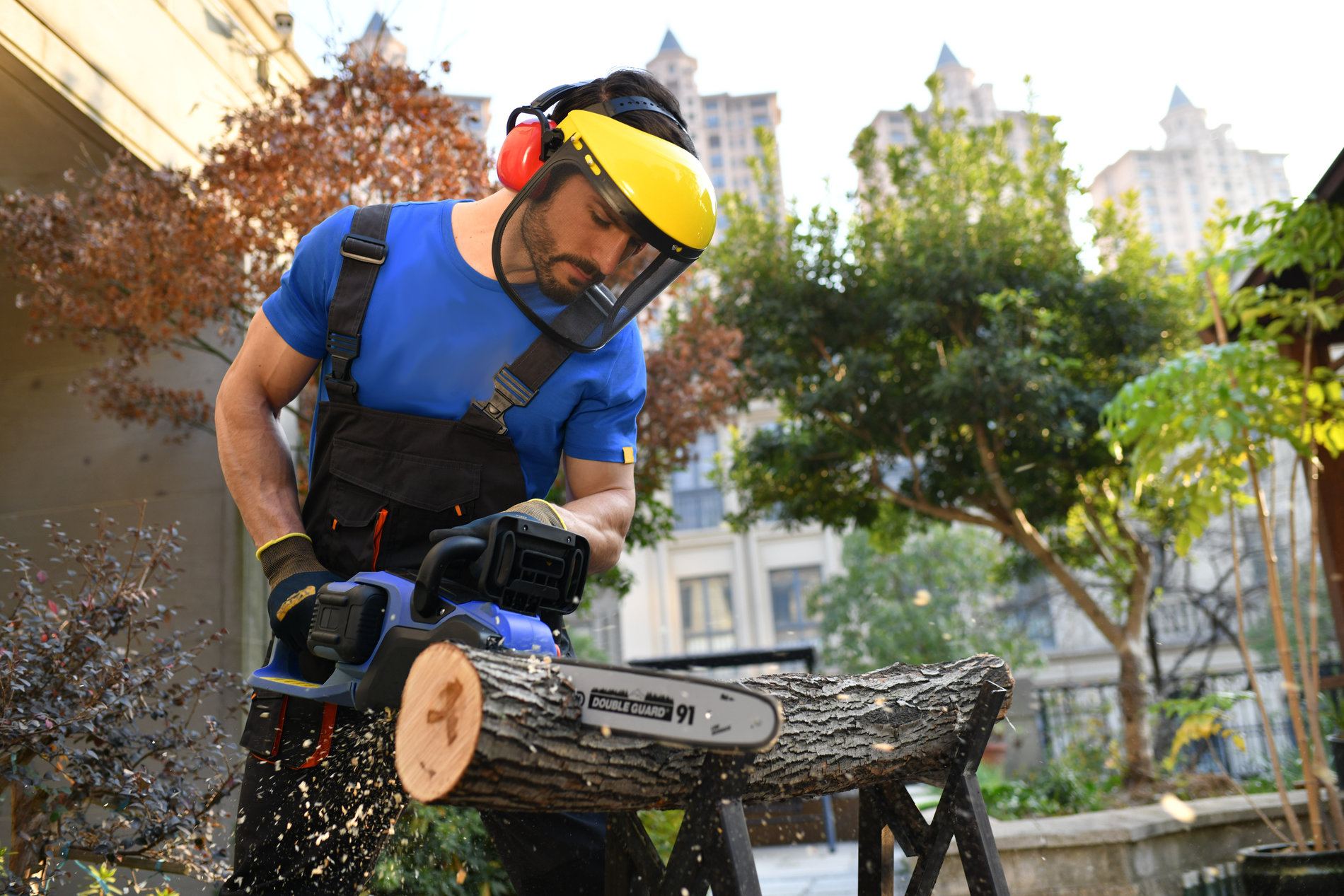 Пила цепная аккумуляторная, 58В, бесщеточный мотор, 40 см (16), 1х5 Ач, ЗУ