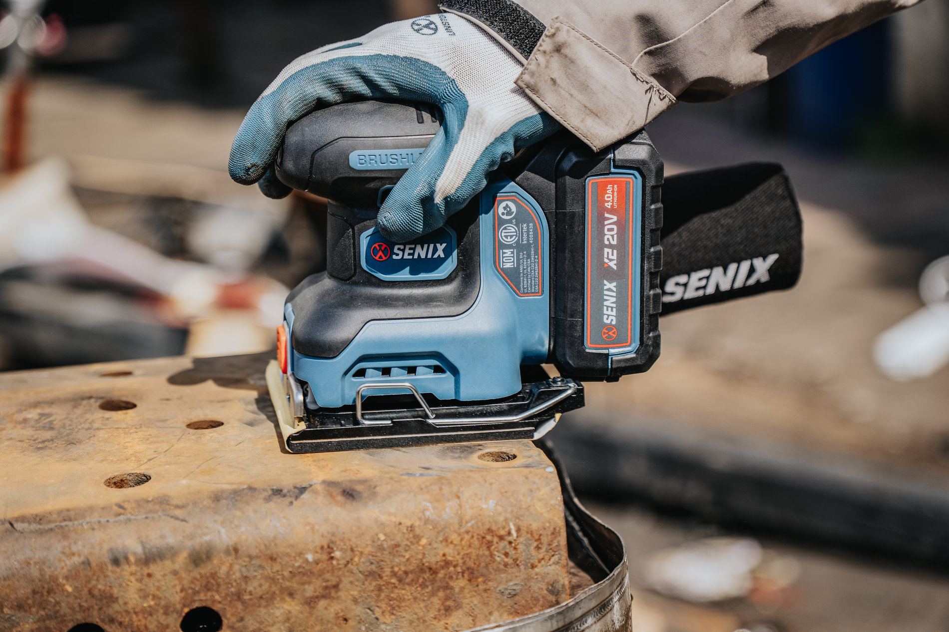 Шлифмашина вибрационная аккумуляторная, бесщ.дв., 125 мм, с 1 АКБ, 1 ЗУ X2 20В