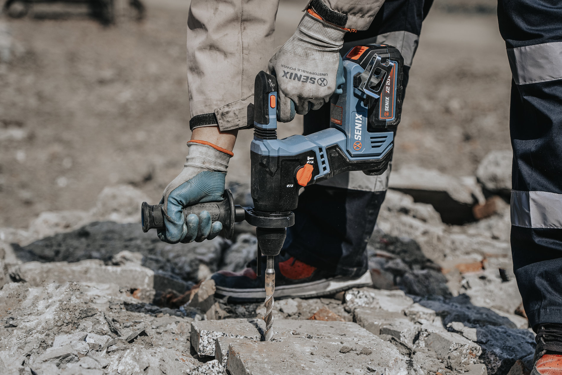 Перфоратор SDS-plus, 1.2Дж, 17 мм, 1х4Ач, ЗУ, кейс X2 20В