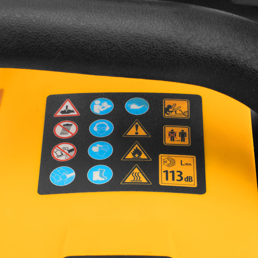 Пила цепная бензиновая DS-5820, шина 50 см, 58 см3, 3.6 л.с, шаг 0,325, паз 1,5 мм, 76 звеньев Denzel (95238)