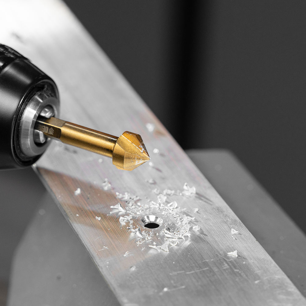 Набор зенковок, HSS, M3-M10, 6 шт, металл. кейс // Denzel (72313)