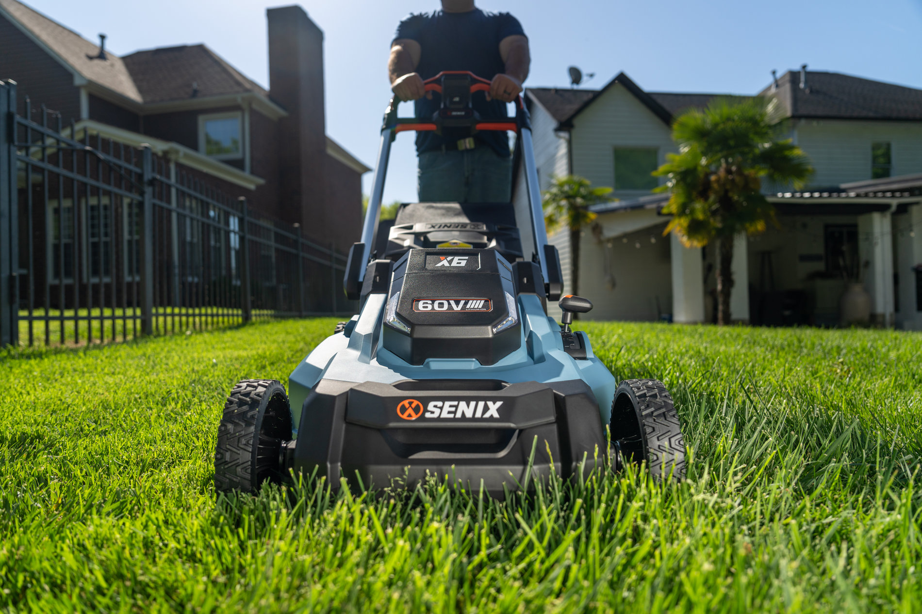 Газонокосилка самоходная аккумуляторная, серия X6, 60В, 3-в-1, 53 см., 1 аккумулятор 4Ач, ЗУ