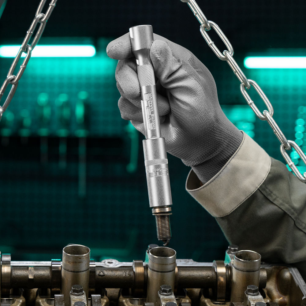 Набор инструментов, 1/2,3/8, 1/4, CrV, пластиковый кейс 142 предмета Stels