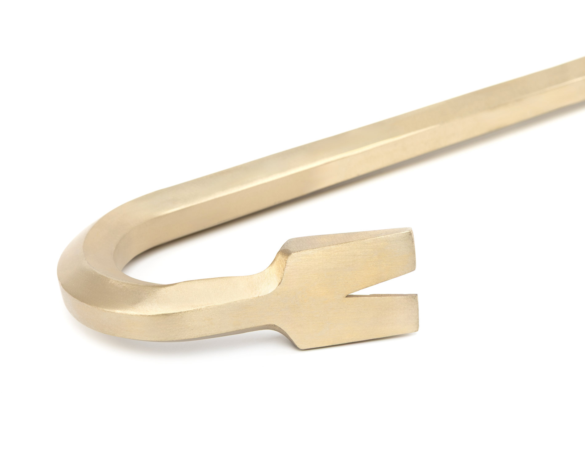 Лом гвоздодер шестигранный ф22х760 мм AlCu искробезопасный 240A-1004, HORTZ