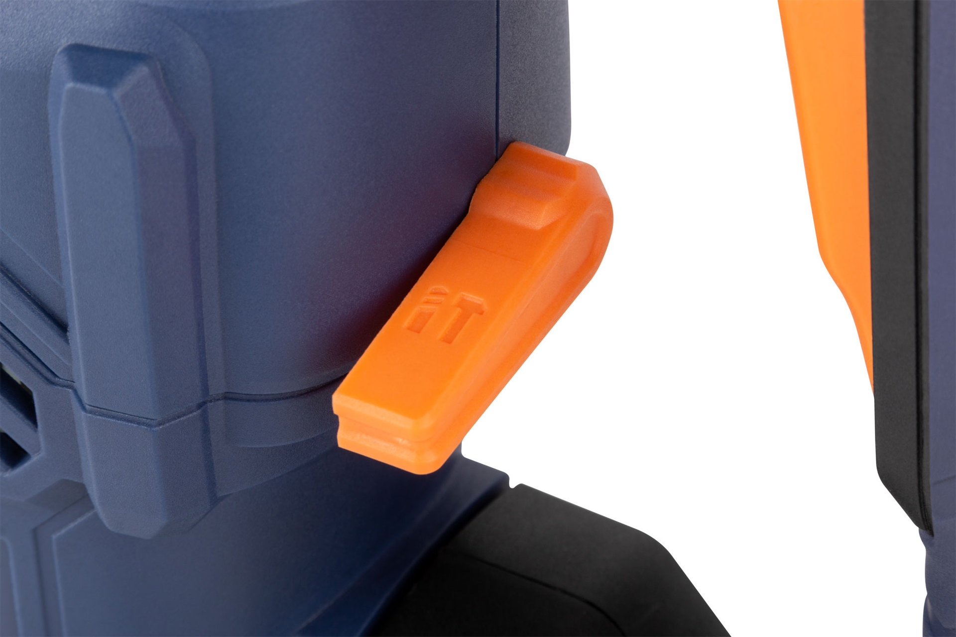 Перфоратор демонтажный 1500 Вт; 0-850 об/мин; 5,5 Дж; 3 режима; Д/Б/М-42/32/13; 5,2 кг; SDS-PLUS; антивибрационная ручка; резиновые вставки MAX-PRO 85094