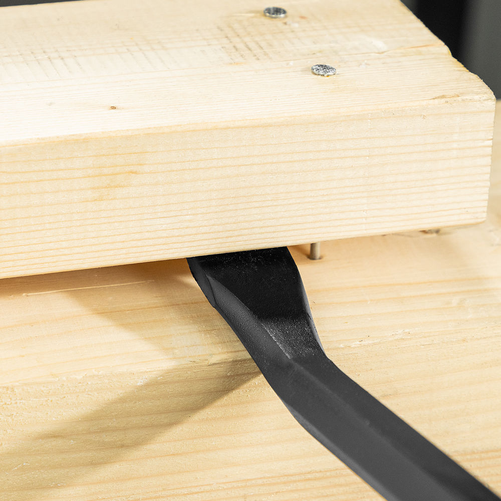 Лом-гвоздодер, 600 мм, шестигранный 16 мм, окрашенный, сталь 65 Denzel